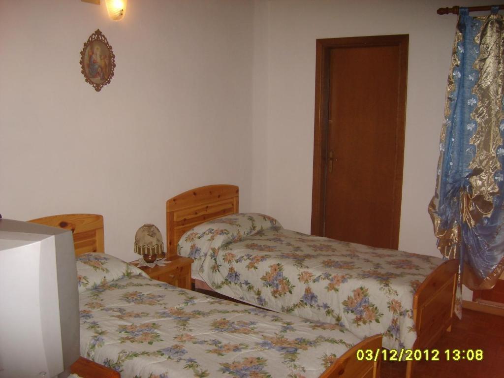 Antico Albergo Sant'Antonio Fonzaso Ruang foto
