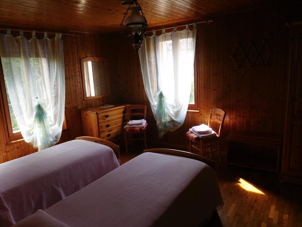 Antico Albergo Sant'Antonio Fonzaso Bagian luar foto