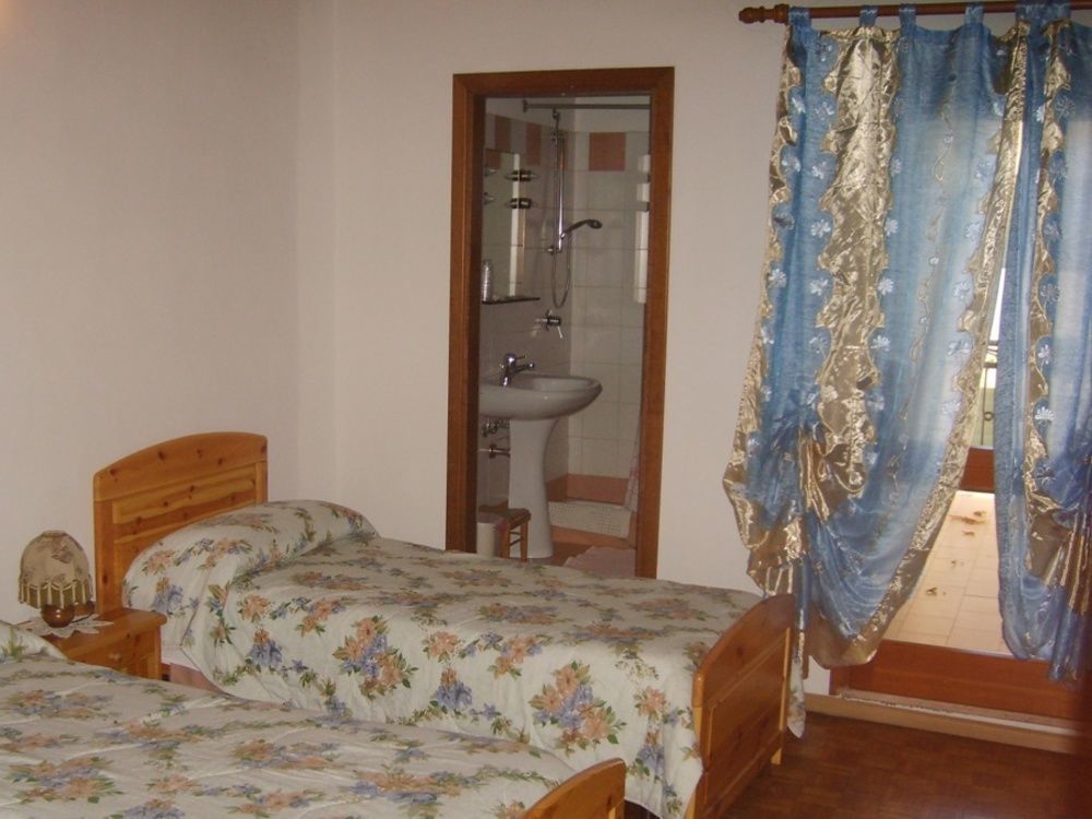Antico Albergo Sant'Antonio Fonzaso Bagian luar foto